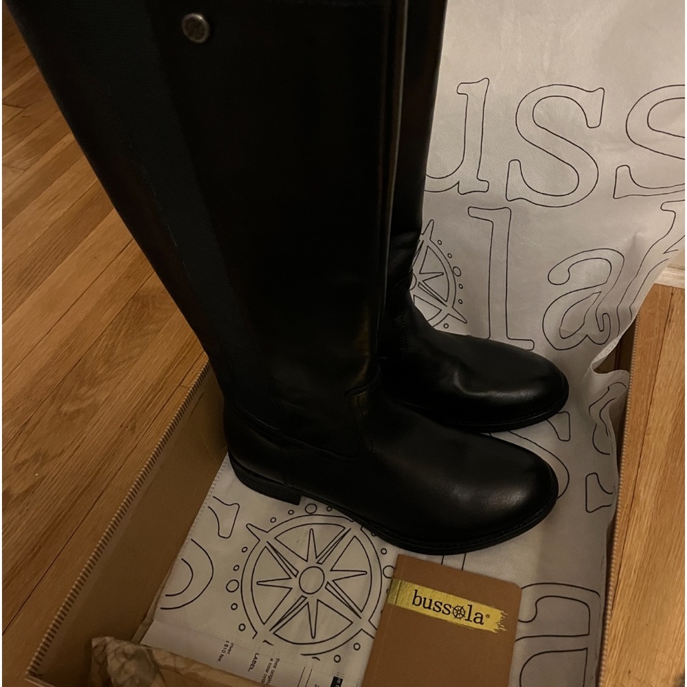 Bussola boot low heel new